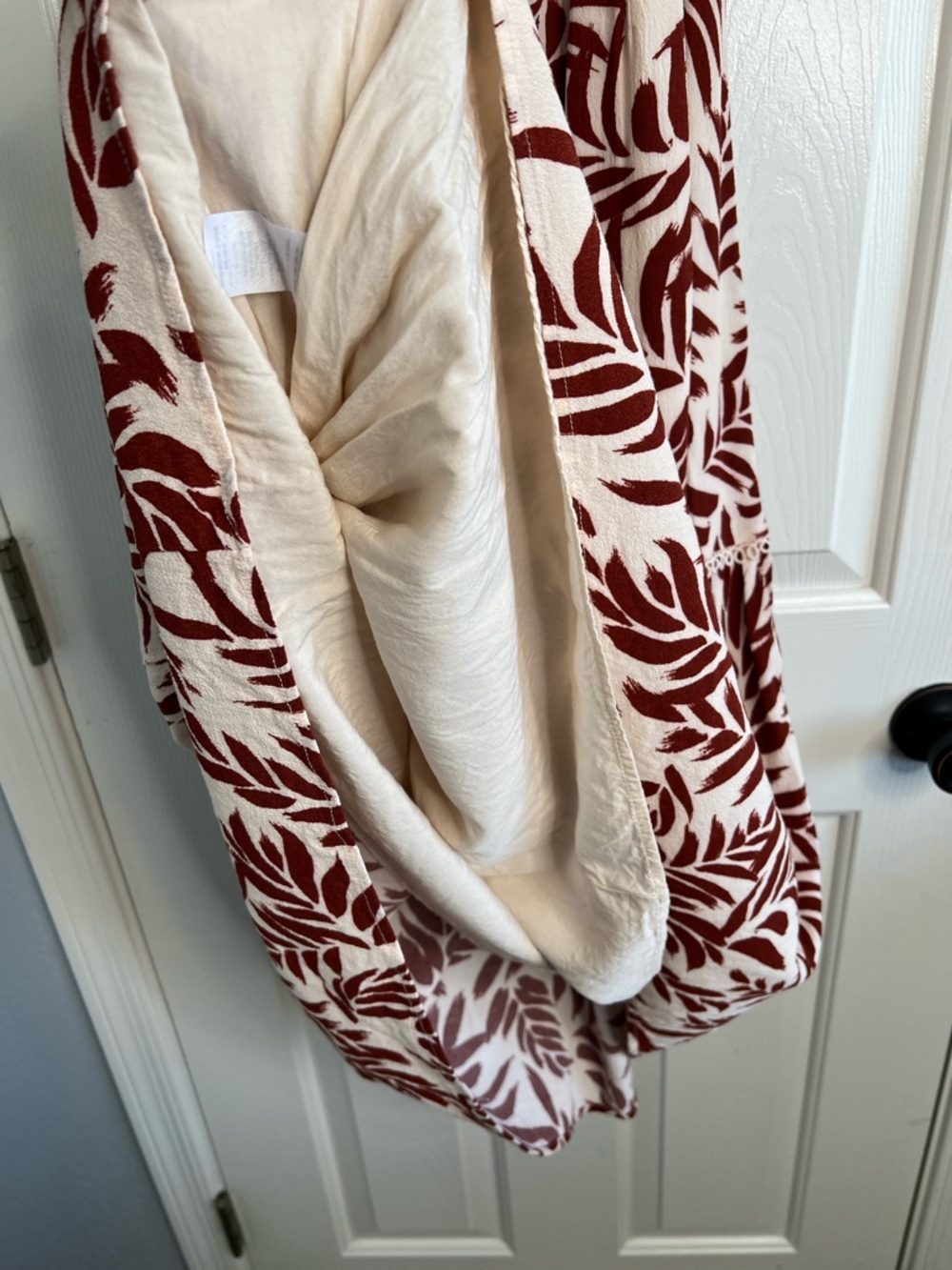 Lost + Wander Hydra Springs Leaf Print Midi Dress Natural/Rust medium - Picture 11 of 12